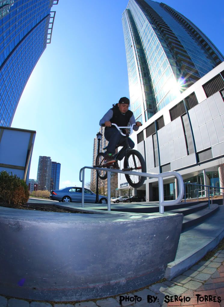 IMAGE: http://i1237.photobucket.com/albums/ff462/TipsyFlipped1212/IMG_8026.jpg