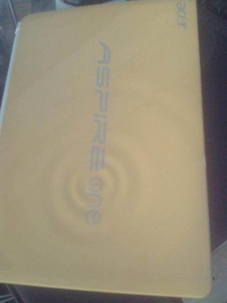 Acer aspire one happy2 ... hình thiệt bán - 1