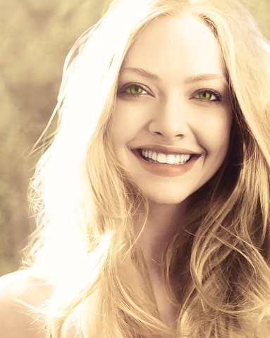 AmandaSeyfriedColor_zpsd1b0a152.png