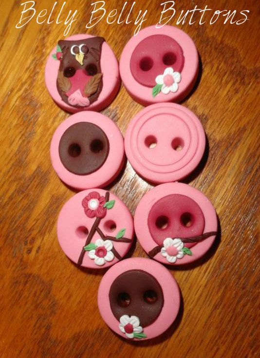 Set of 7 Berry Owl Buttons 3/4" 