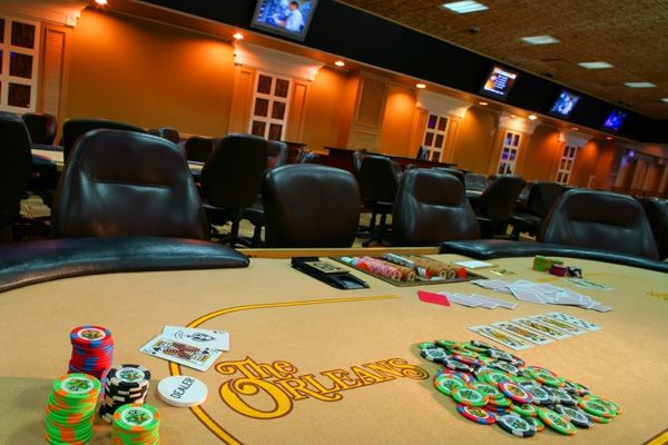 Poker-Room-Close-1.jpg