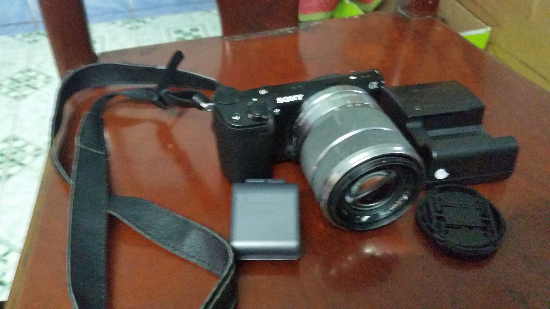 Sony Nex 5r + Kit 18 -55 Giá Rẻ